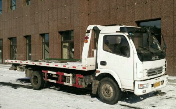 三明市汽車道路拖車救援公司