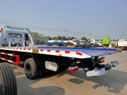 需要汽車道路救援怎么辦？