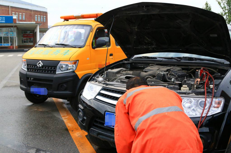 汽車為什么要搭電救援車呢