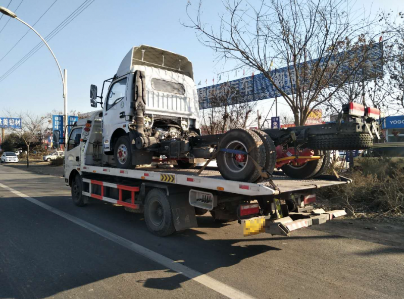 道路拋錨如何正確拖車？