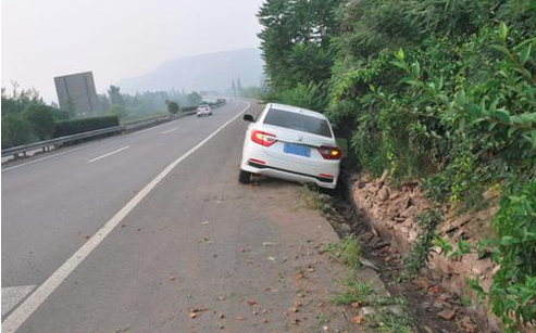 汽車跑偏了你知道嗎